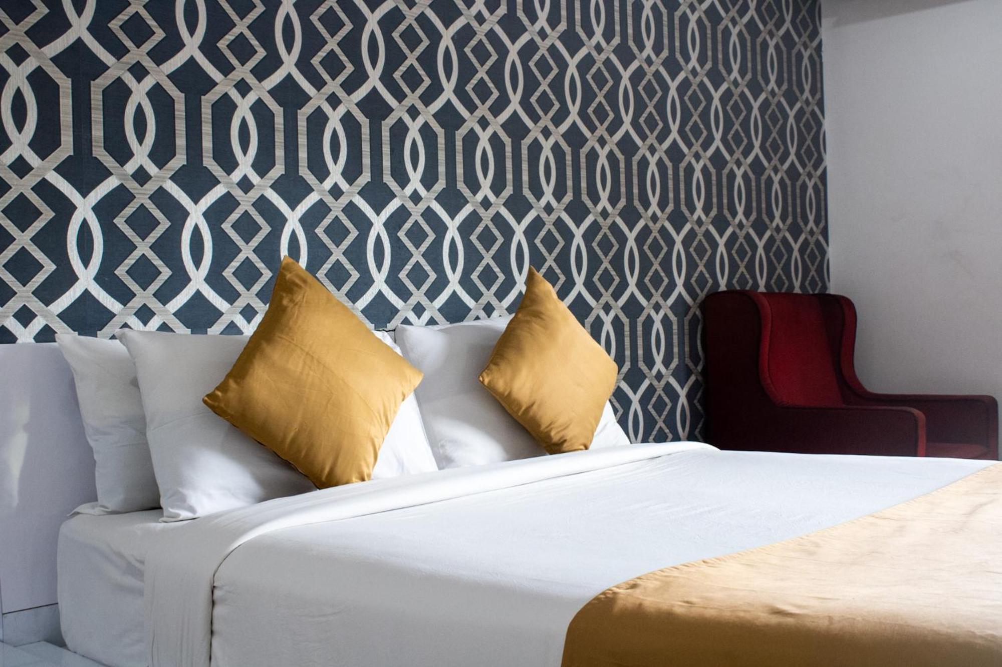 Mystic Hotel Koramangala Bangalore Bagian luar foto