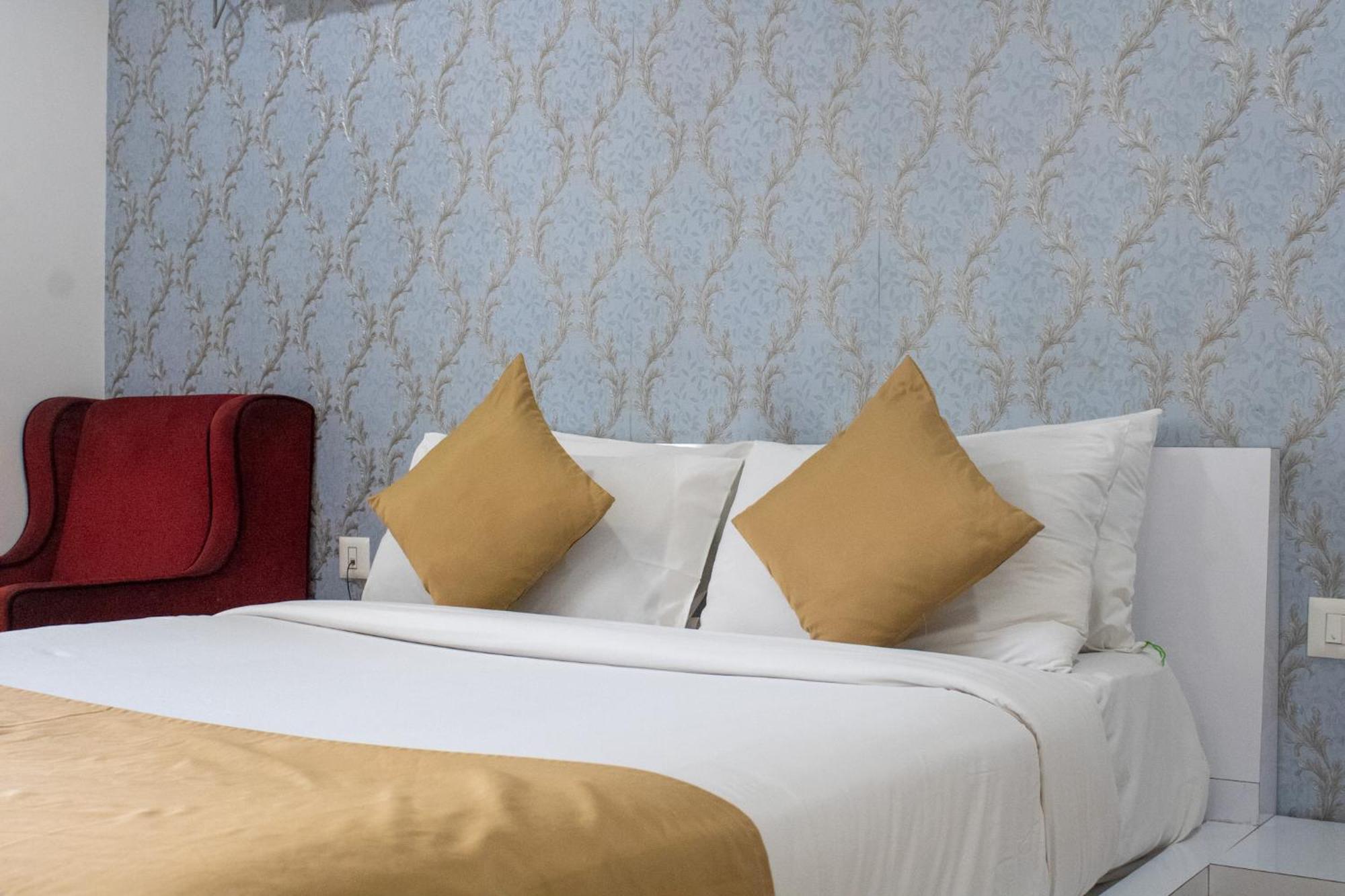 Mystic Hotel Koramangala Bangalore Bagian luar foto