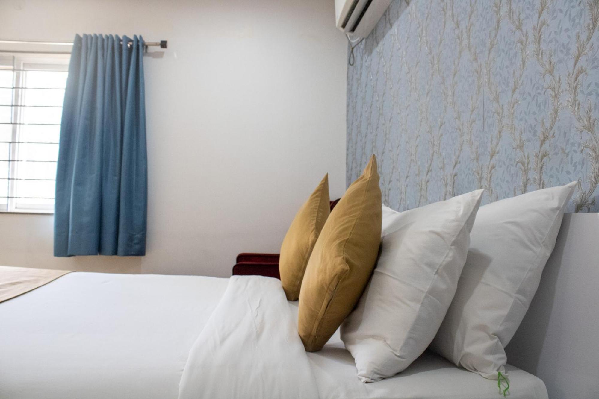 Mystic Hotel Koramangala Bangalore Bagian luar foto