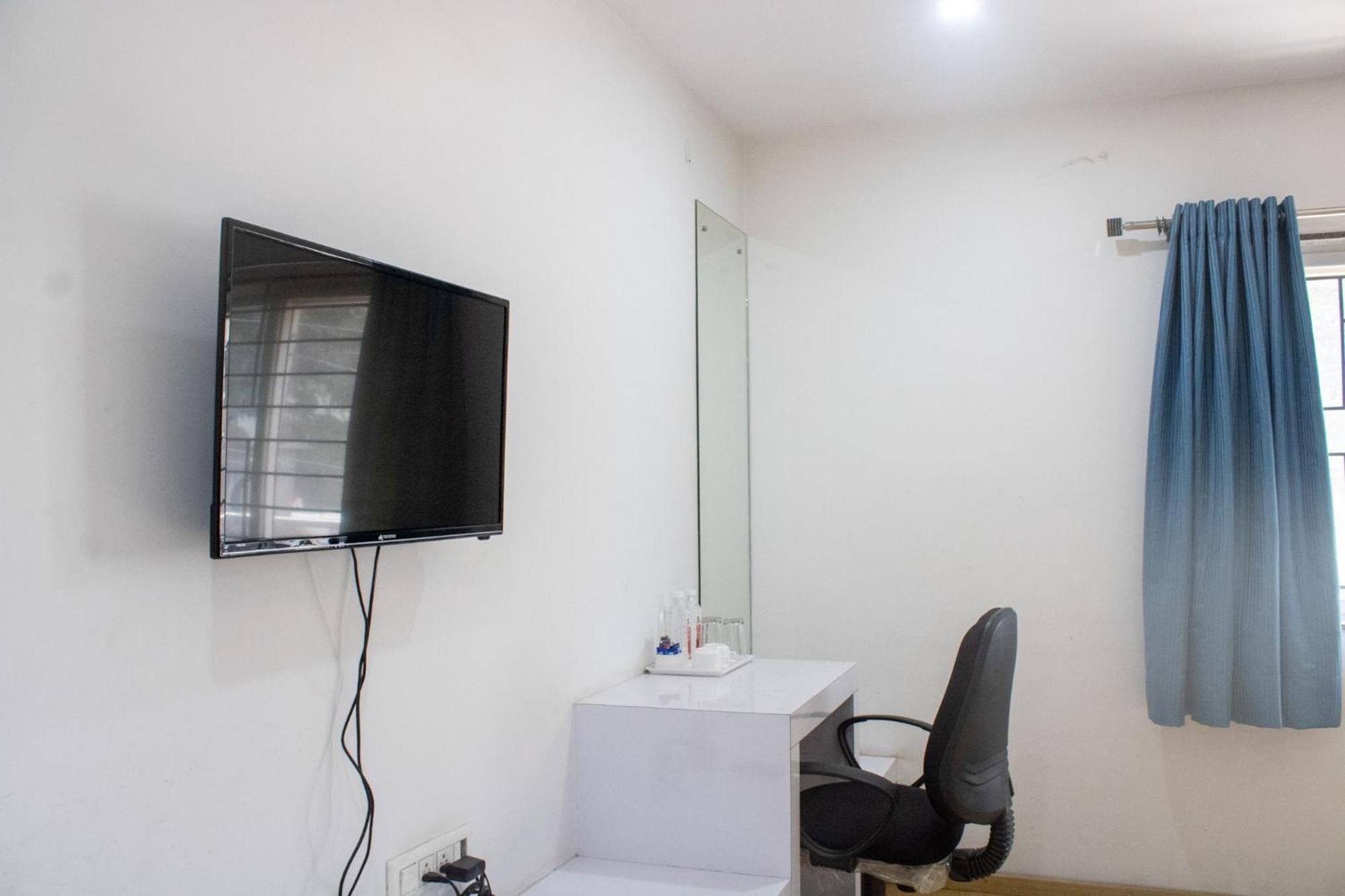 Mystic Hotel Koramangala Bangalore Bagian luar foto